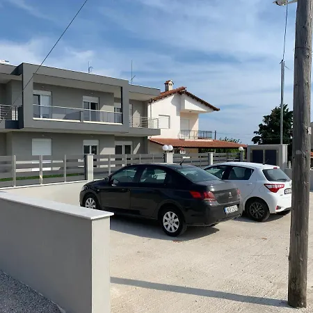 New Family Friendly Apartment Nikiti  Exterior foto